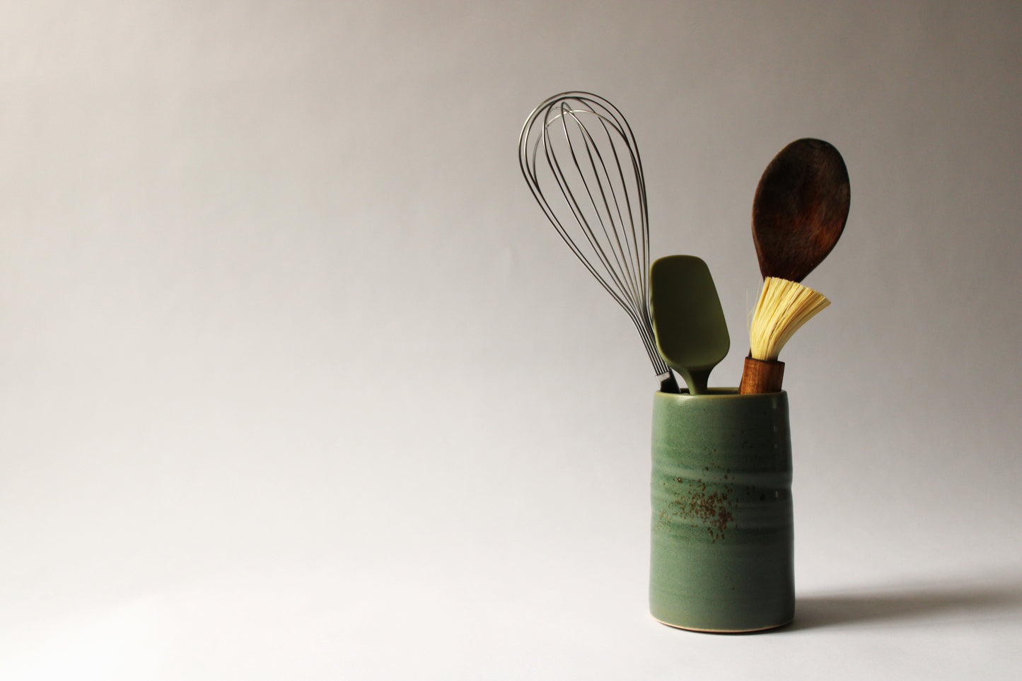 Table vase/Utensil pot in Teal