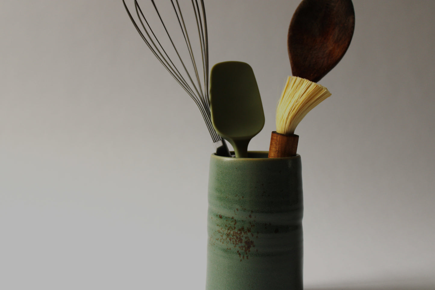 Table vase/Utensil pot in Teal